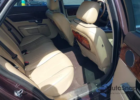 2011 Jaguar Xj Xjl z USA, uszkodzony, nr VIN SAJWA2GB2BLV12601